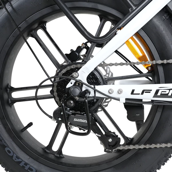 RATTAN LF Pro elektromos kerékpár, 750W motor, 48V 18Ah akku, 25 km/h, 40° emelkedő, 120 km hatótáv, IP65 vízálló – Fehér