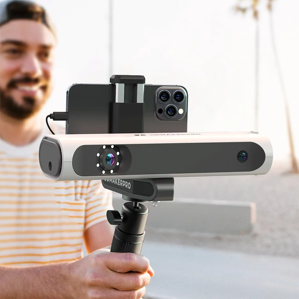 3DMakerpro Lynx Prémium 3D szkenner – 0,10 mm pontosság, 0,30 mm felbontás, 10 fps, fehér fény, vizuális követés, 250×400 mm tartomány