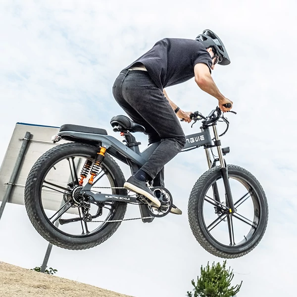 ENGWE X26 elektromos kerékpár dupla akkumulátorral, 26×4.0 zsíros gumikkal, 1000W motorral, 50 km/h végsebességgel, 100 km hatótávval – Szürke