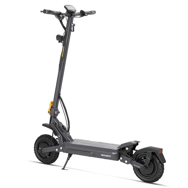 Ausom Gosoul 2 kétmotoros elektromos roller, 2200W csúcs, 50km/h, 70km hatótáv, 48V 13.5Ah akkumulátor, lengőkaros felfüggesztés, E‑ABS, tárcsafék