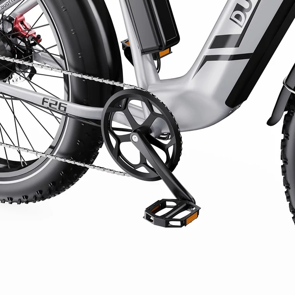 DUOTTS F26 Lite elektromos kerékpár, 500W motor, 48V 18Ah akkumulátor, 26×4.0 gumi, 50km/h, 90km hatótáv, hidraulikus fék, APP vezérlés – Ezüst‑fehér