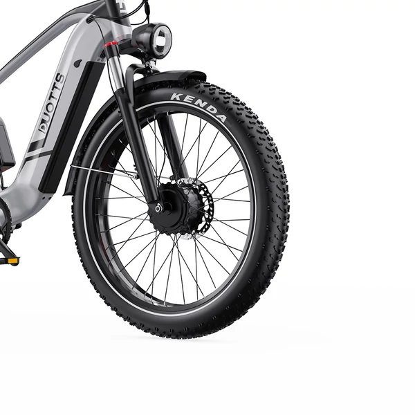 DUOTTS F26 Lite elektromos kerékpár, 500W motor, 48V 18Ah akkumulátor, 26×4.0 gumi, 50km/h, 90km hatótáv, hidraulikus fék, APP vezérlés – Ezüst‑fehér