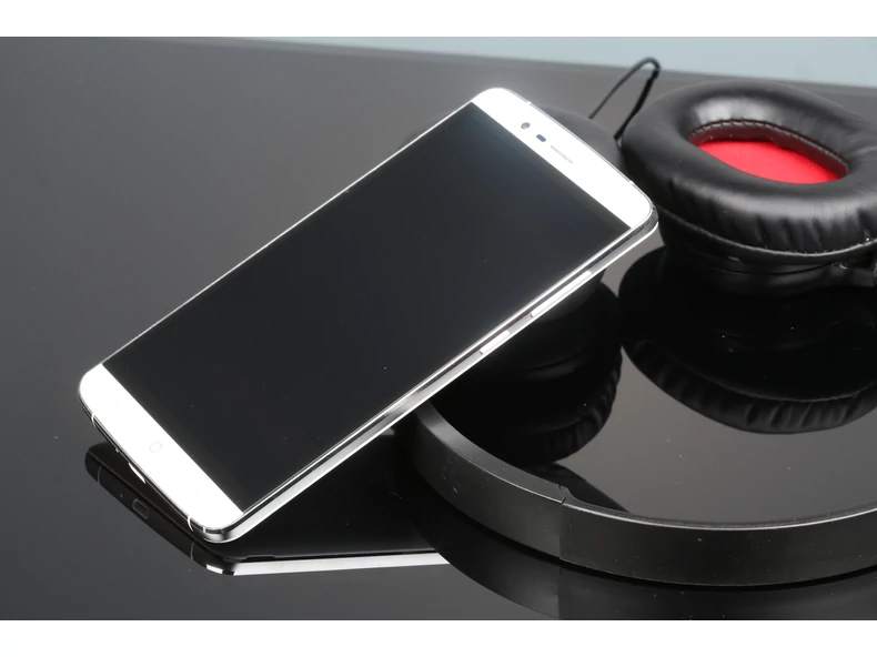 Kiszivárgott egy VIDEÓ az Elephone P8000-ről!