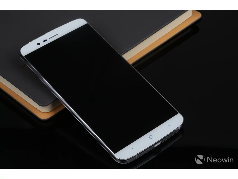 Csakhamar közeleg az Elephone P8000 - mi teszi vonzóvá?