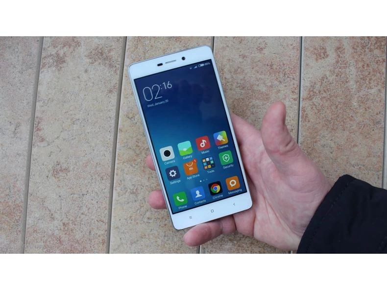 Xiaomi Redmi 3 - Egy olcsó okostelefon a nemzetközi TOP10-ben?