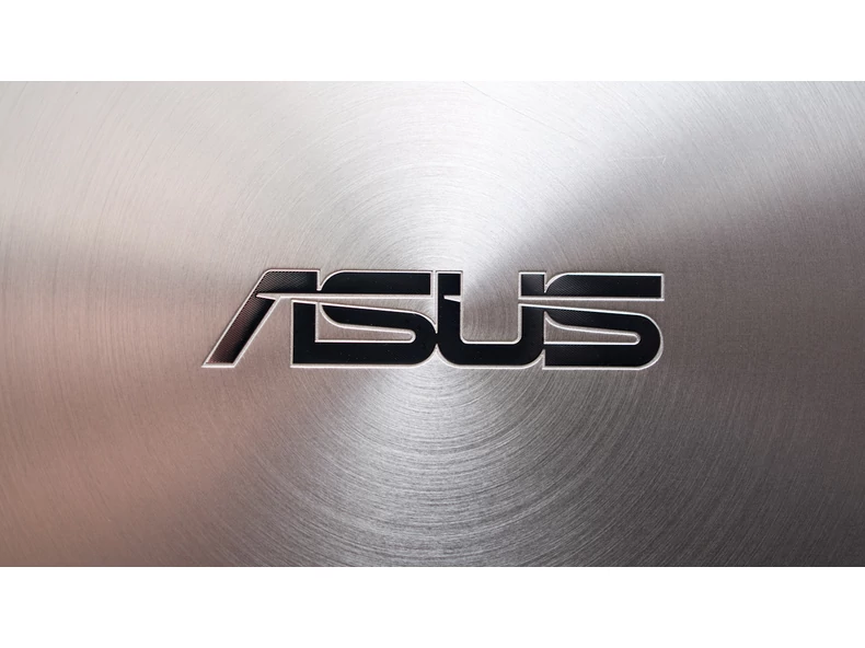 A gyönyörű Asus Pegasus 2 Plus napvilágot látott!