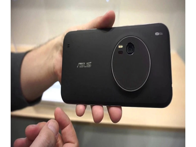 Asus Zenfone Zoom: Elindították a kínai piacon!