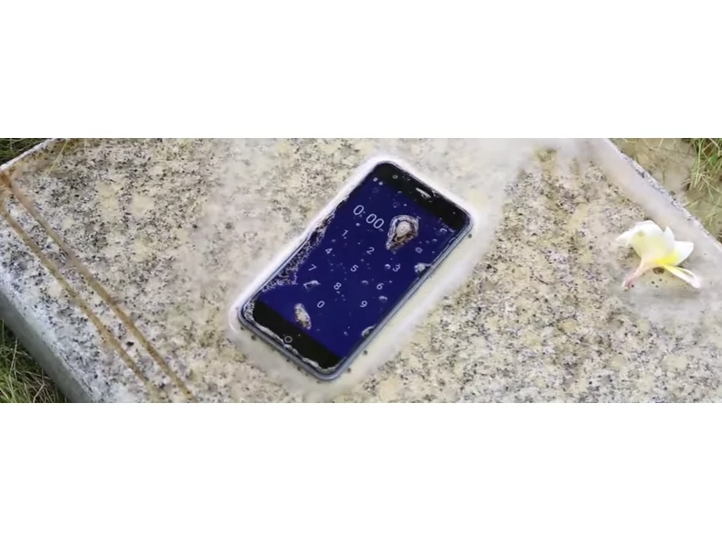 Ulefone Paris: Víz és Coca-Cola teszten járt! -VIDEÓ!