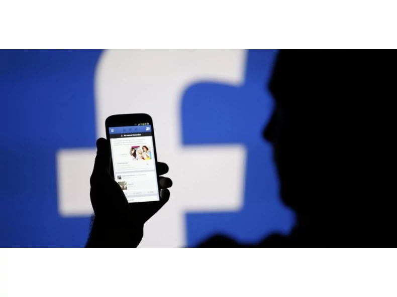 A Facebook már azt is figyeli, hogy hogyan görgetünk