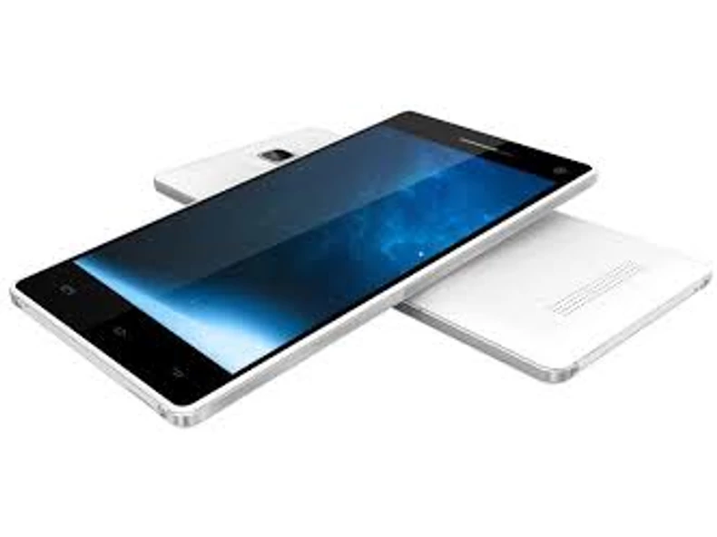Megjelent egy kiváló négy magos Android mobil