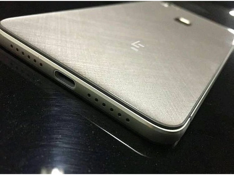 A LeEco Le 2-n nem lesz 3,5 mm-es Jack csatlakozó!