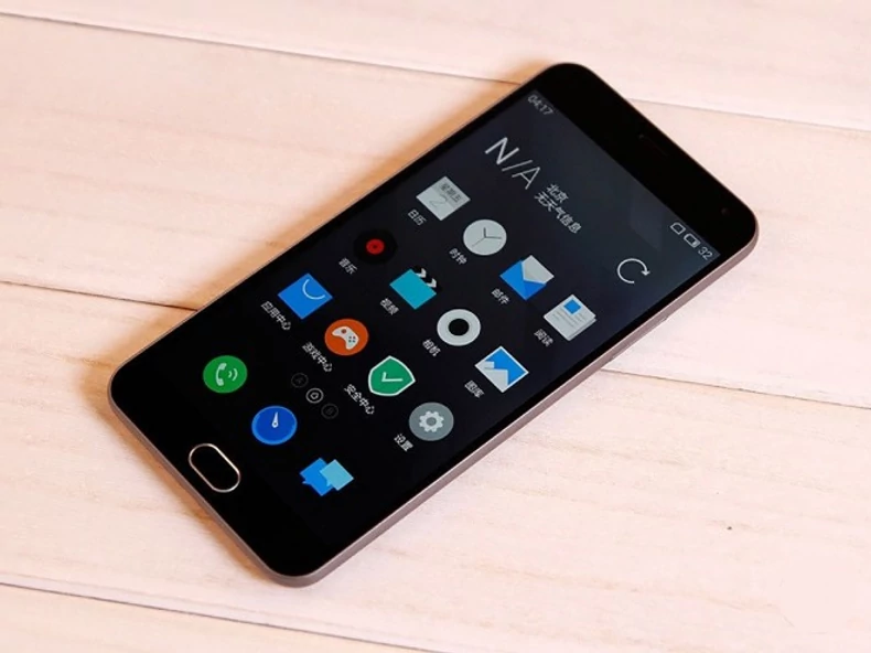 Jön az új Meizu okostelefon dupla 4G-vel!