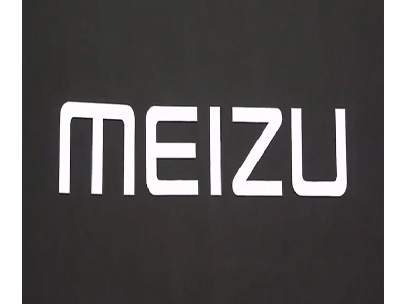 Meizu okosóra érkezik hamarosan! - Friss képek!