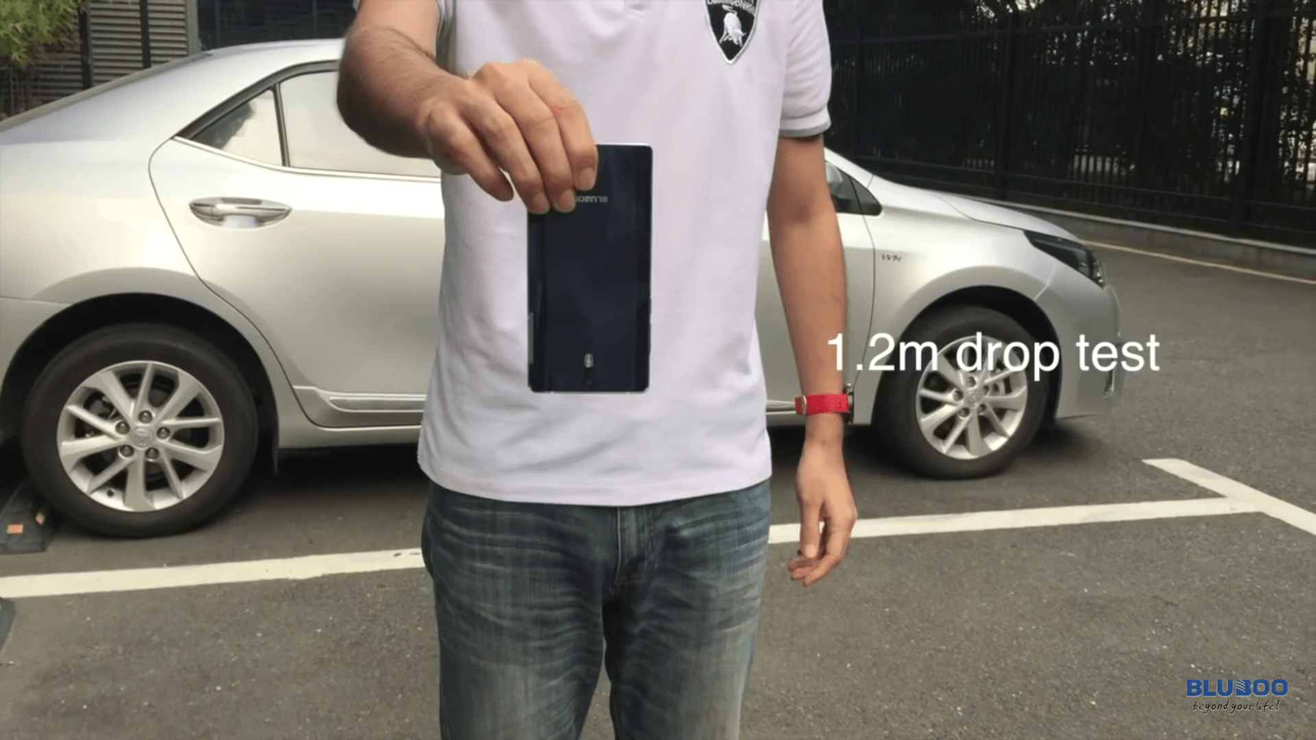 Bluboo Xtouch - 1,2 méterről
