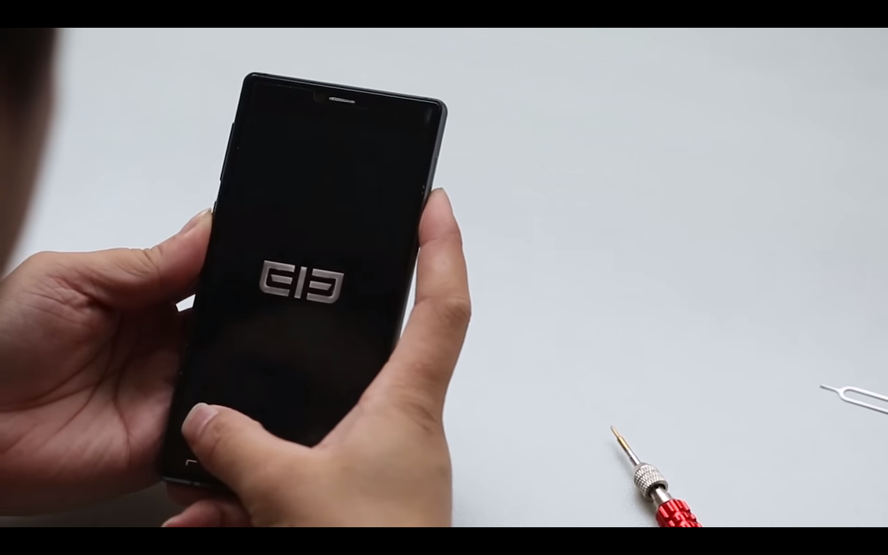 elephone m2