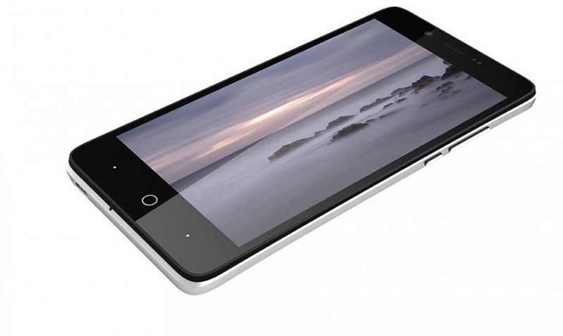 Elephone P6000 Pro - külsőleg nem változott