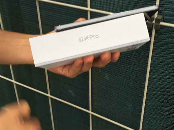 xiaomi-redmi-pro-02